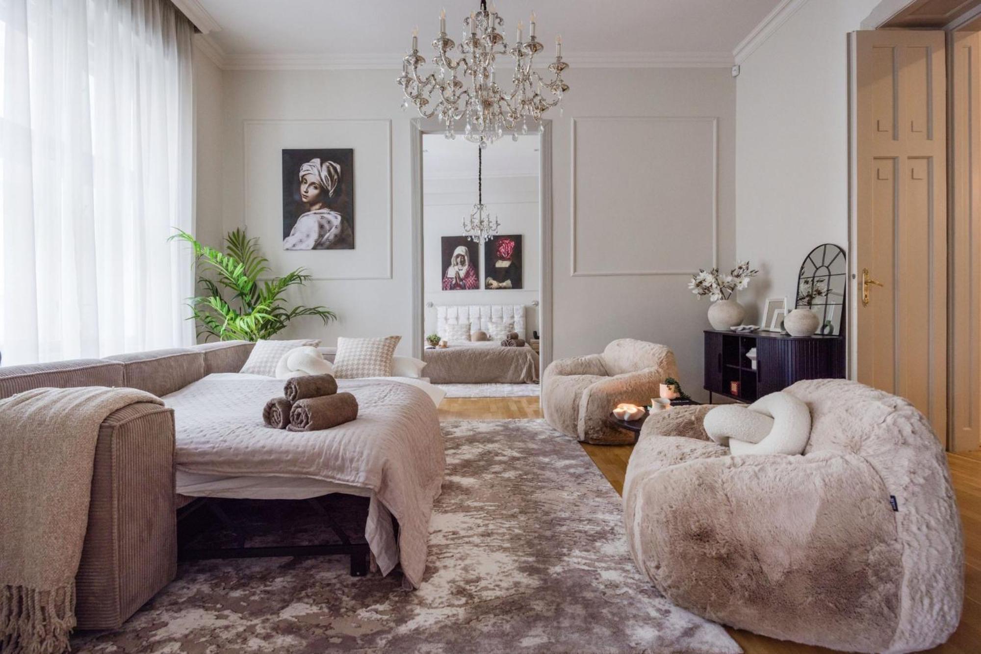 Timeless Elegant Apartment By Opera House บูดาเปสต์ ภายนอก รูปภาพ